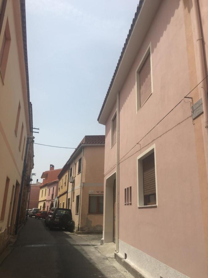 Casa Rosa Di Maria Gabriella San Vito A 30 Km Da Villasimius 외부 사진